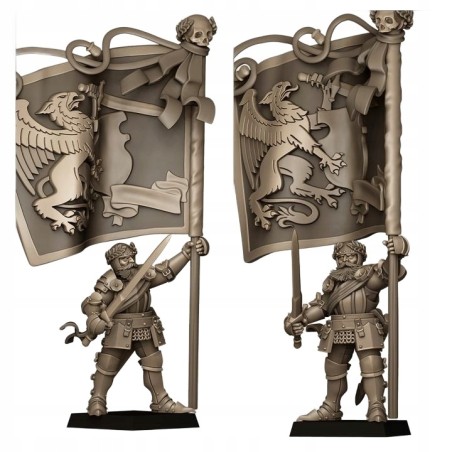 Sunland Battle Standard Bearer on foot - Bigusson - Highlands Miniatures