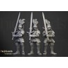 Sunland Knights on Foot x7 + command - Bigusson - Highlands Miniatures