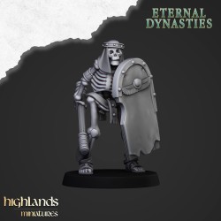 Ancient Skeletons with hand weapons x7 + command - Highlands Miniatures