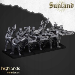 Sunland Crossbowmen x7 + command - Bigusson - Highlands Miniatures
